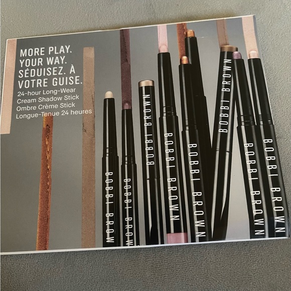 Makeup Samples - Picture 14 of 16